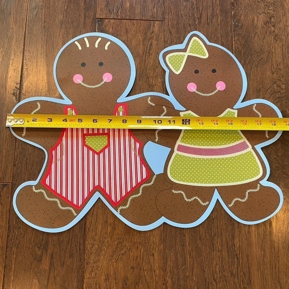 4 Gingerbread Boy and Girl Placemats - Picture 7 of 8